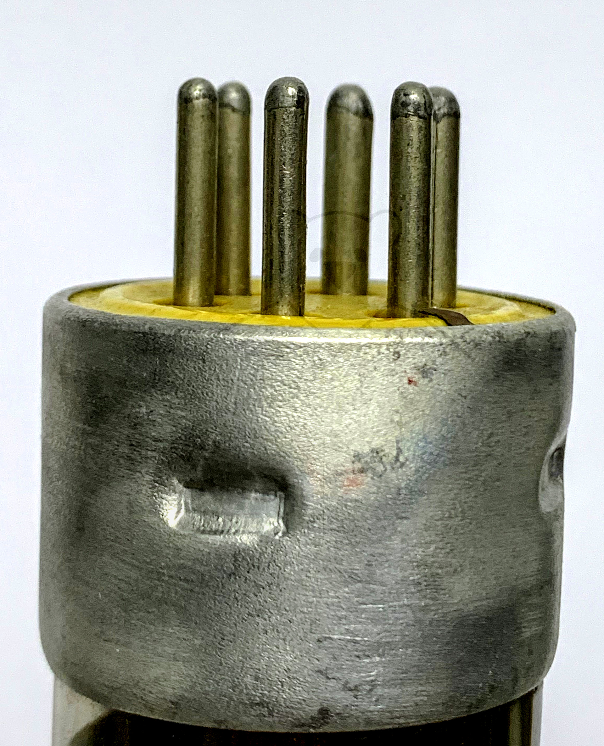 Röhren mit: USA, Small, 6pol.